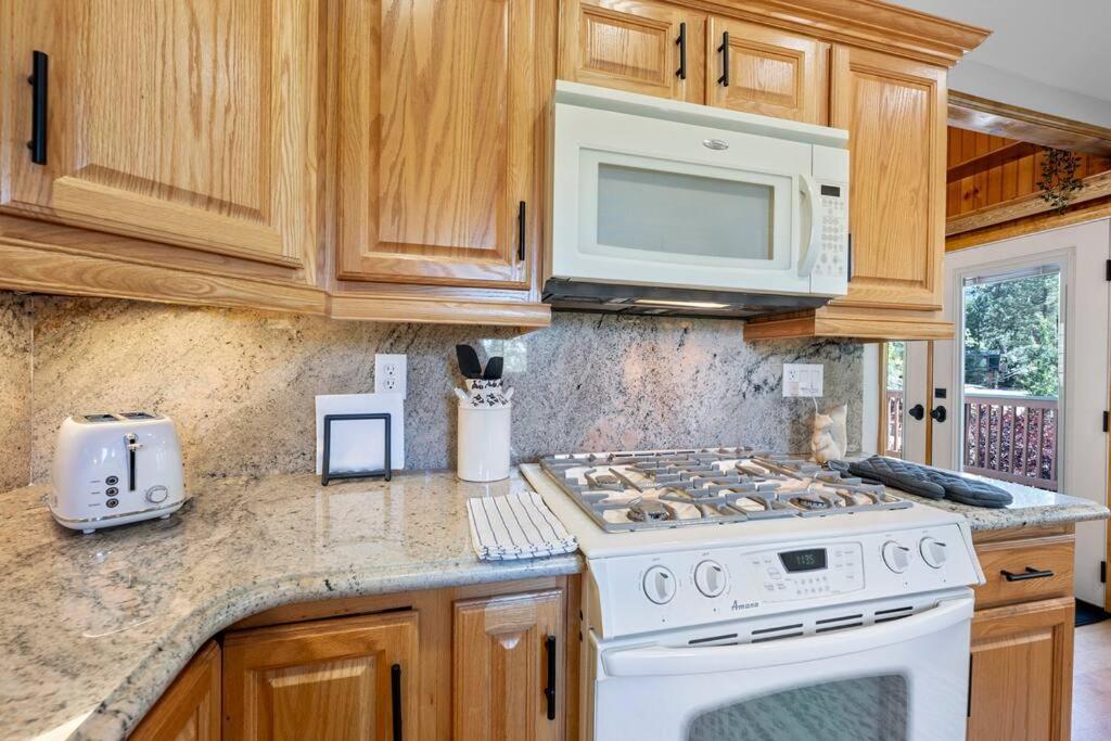 Cozy Cabin Perfect For 2 Families Біг-Бер-Лейк Екстер'єр фото